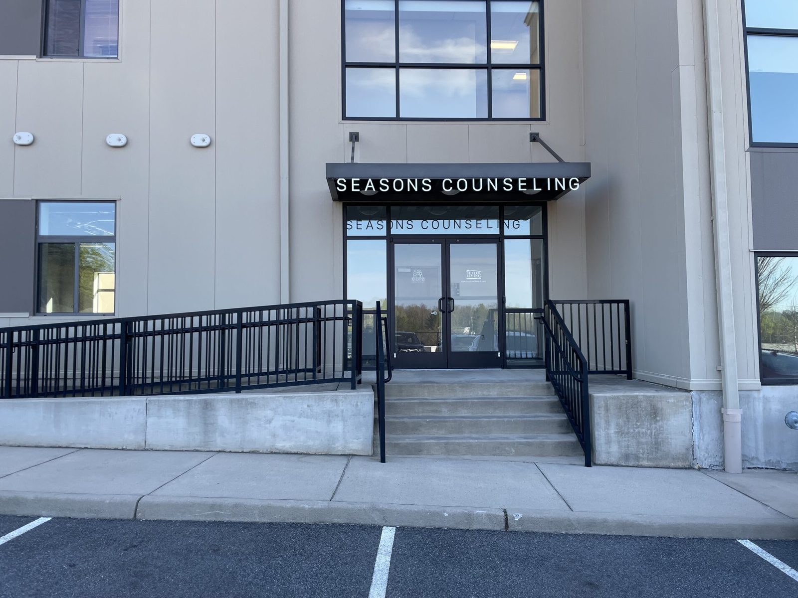 Seasons Counseling Charlottesville office